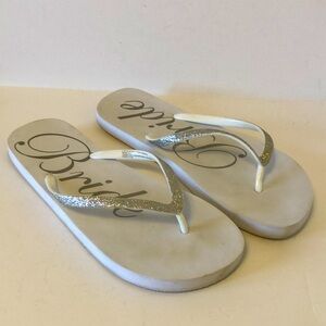 Bride white sparkly flip flop size L 9/10